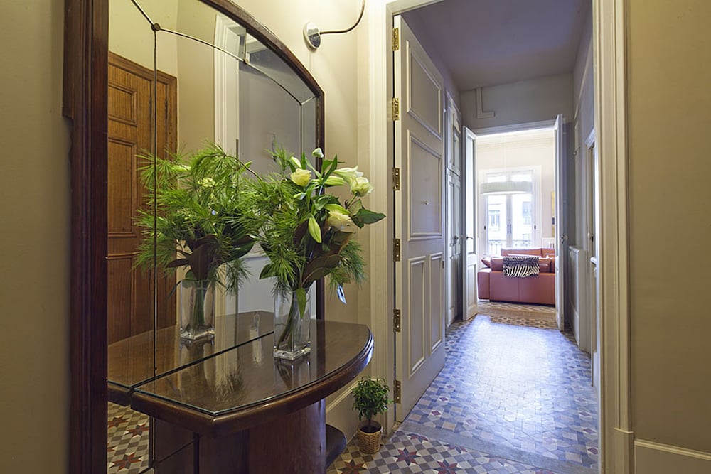 Family Apartment, 3 Bedrooms, Balcony photo 3