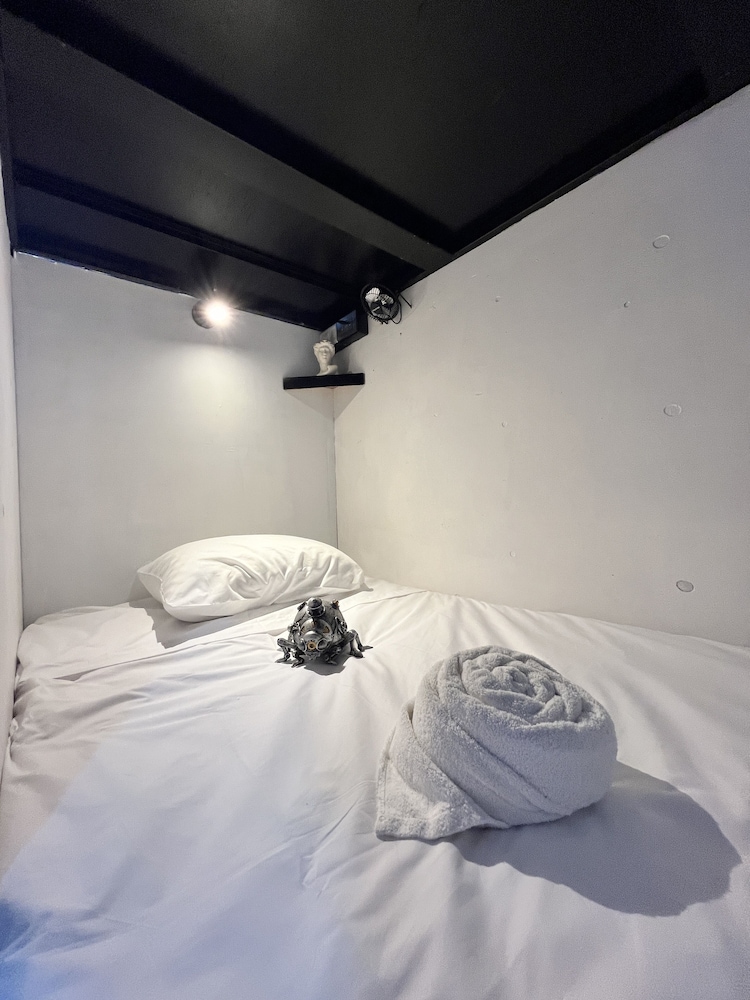 Business Apartment