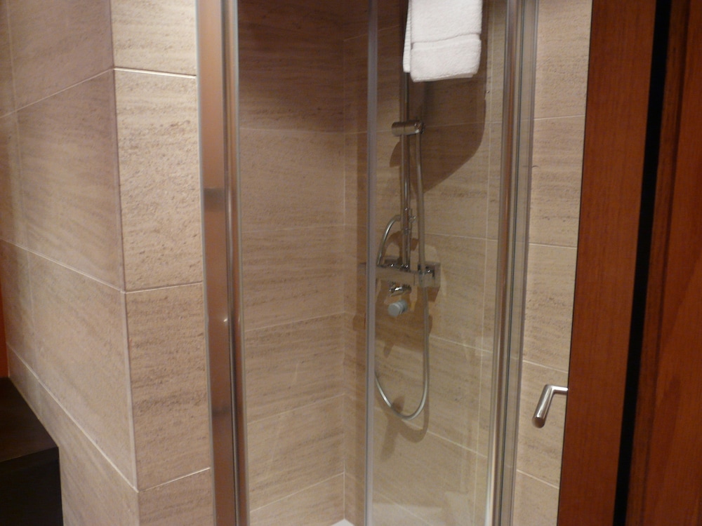 Double or Twin Room photo 2