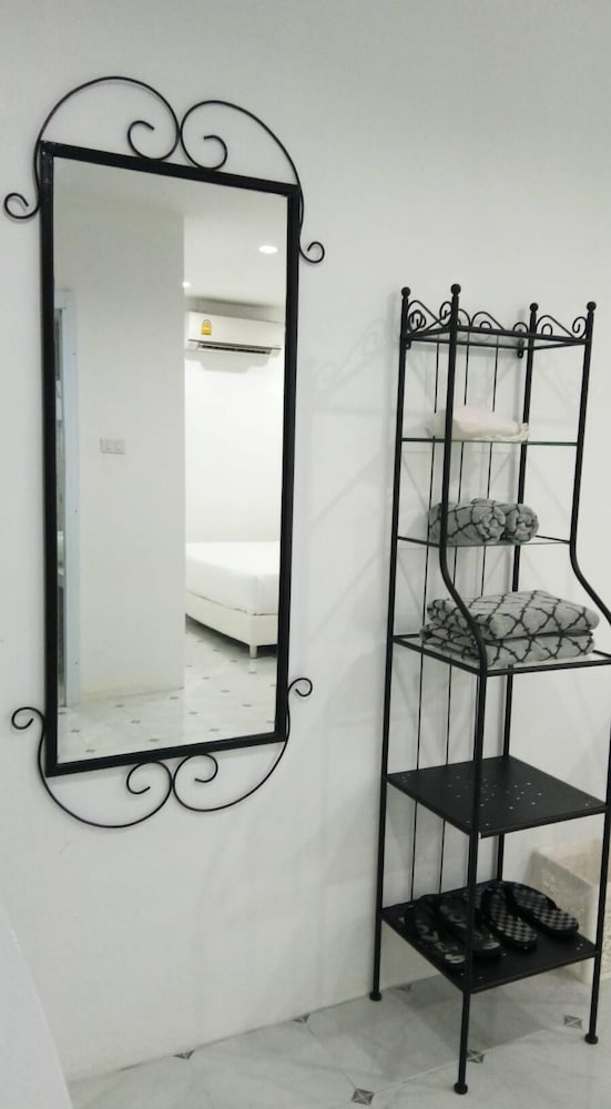 Super Deluxe Room (Pet Friendly) photo 2