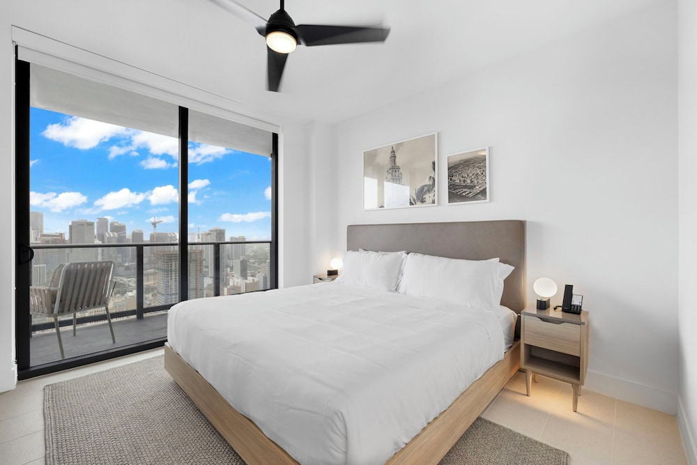 Luxury Apartment, 1 Bedroom, City View photo 3