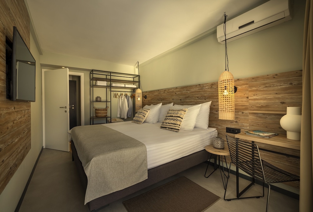 [PLACESROOM] for 4 with lounge terrace photo 1