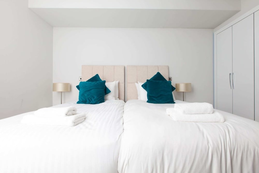 Apartment (3 Bedrooms)