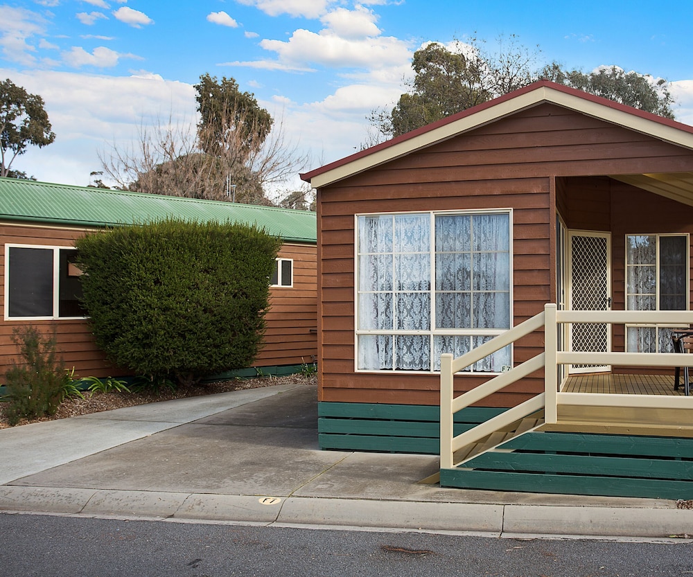 Superior Cabin, 1 Bedroom photo 1