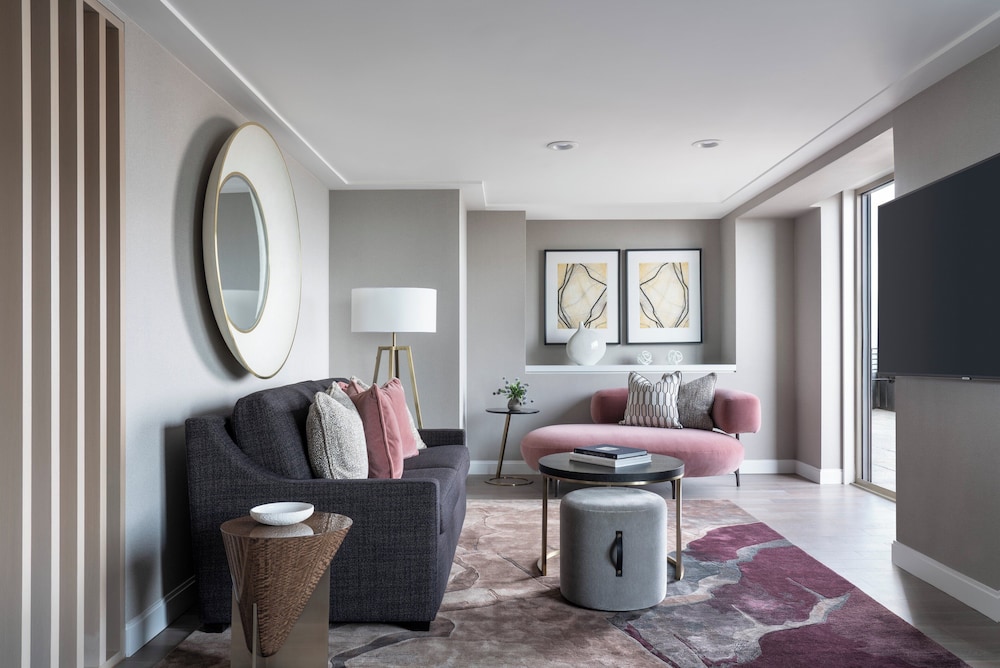 Suite, Terrace (Golden Gate)