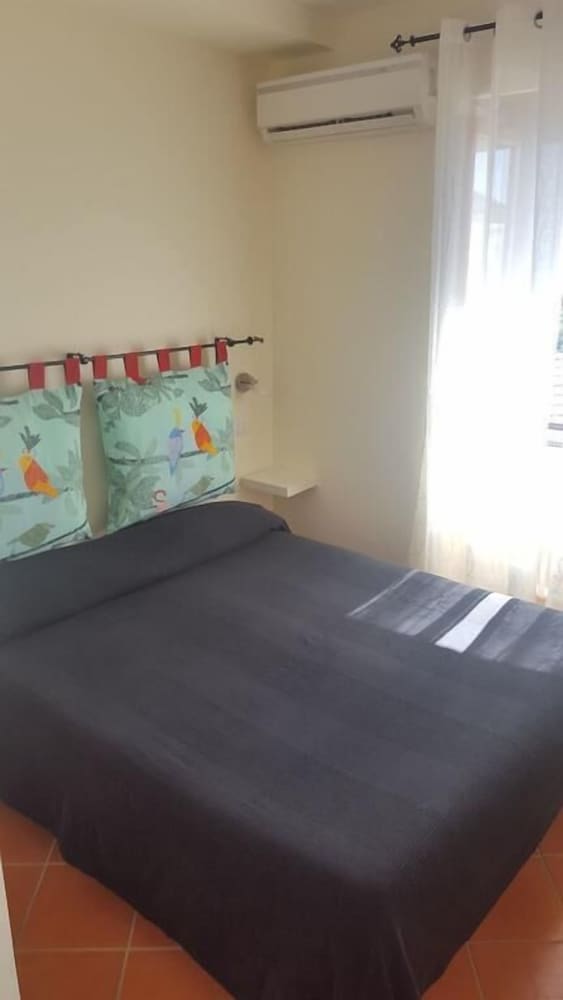 Basic Double or Twin Room, City View photo 1