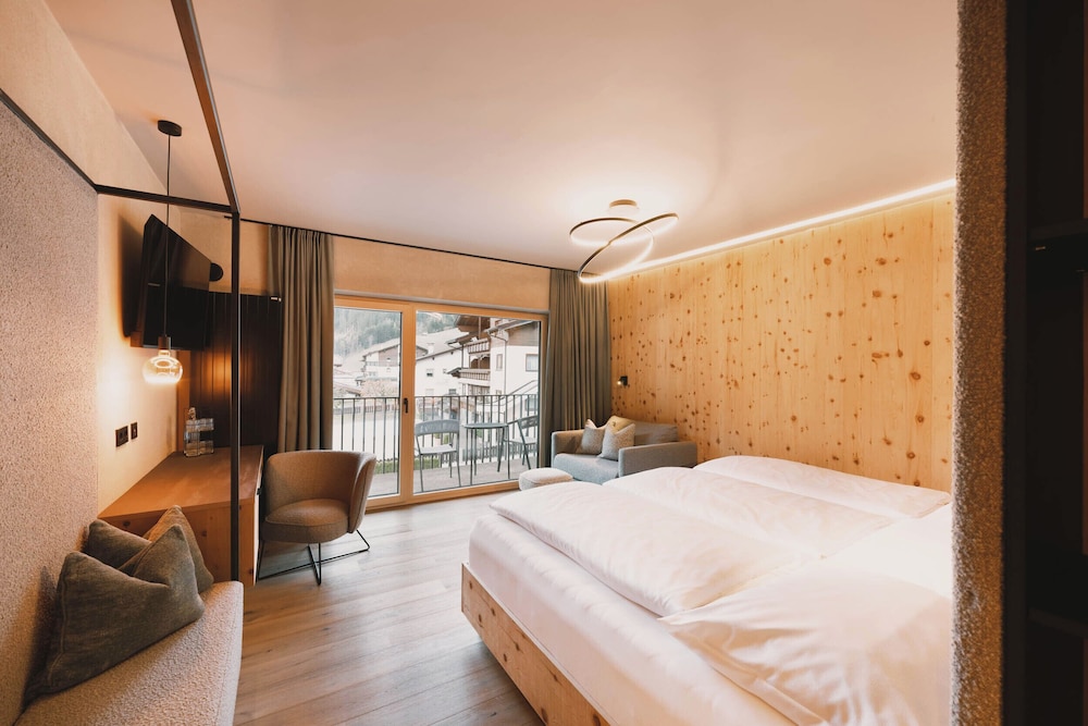 Premium Double Room photo 2
