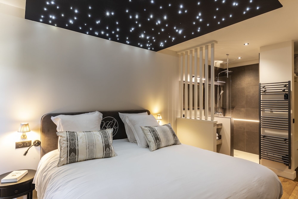 Standard Room photo 1