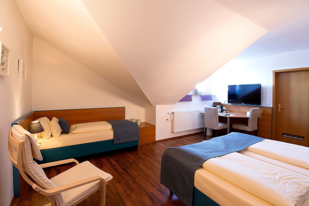 Triple Room photo 2