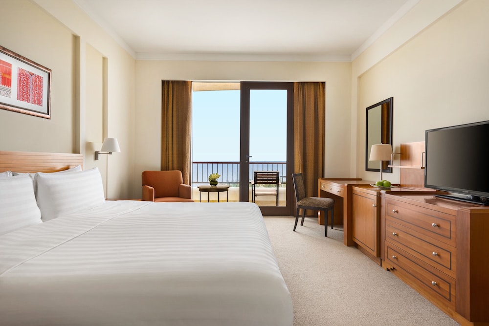 Al Waha Superior, Room, 1 King Bed, Sea View - Photo 2