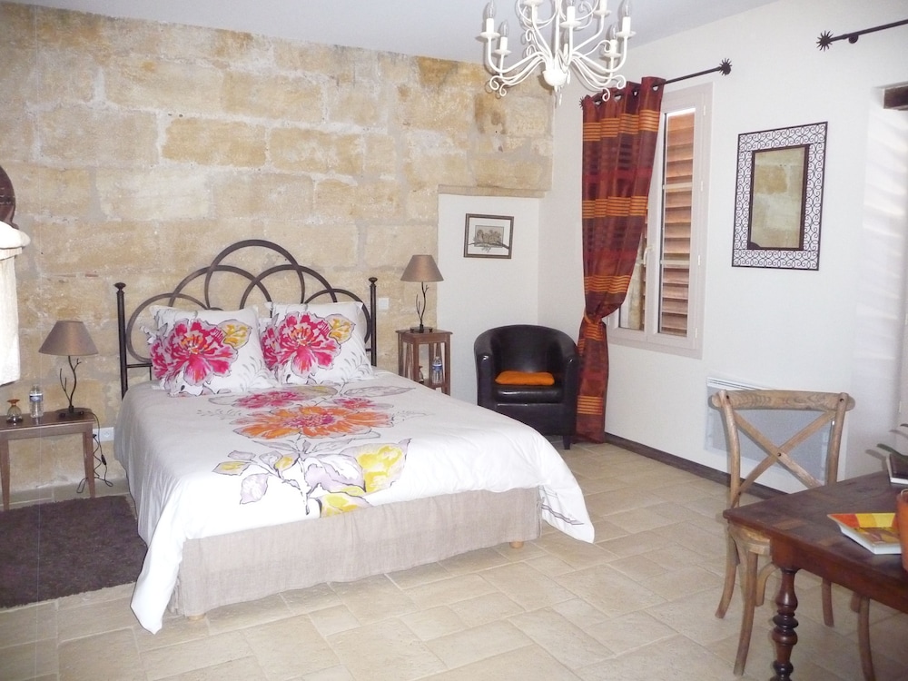 Double Room (Le Ruisseau) photo 1