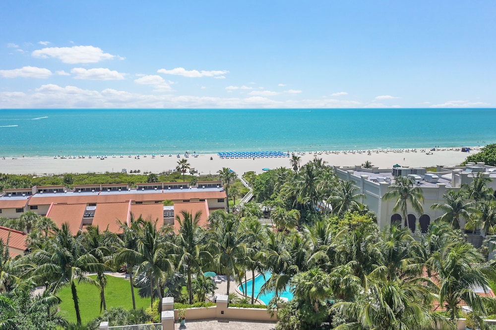 Two Bedroom Full Ocean View photo 1