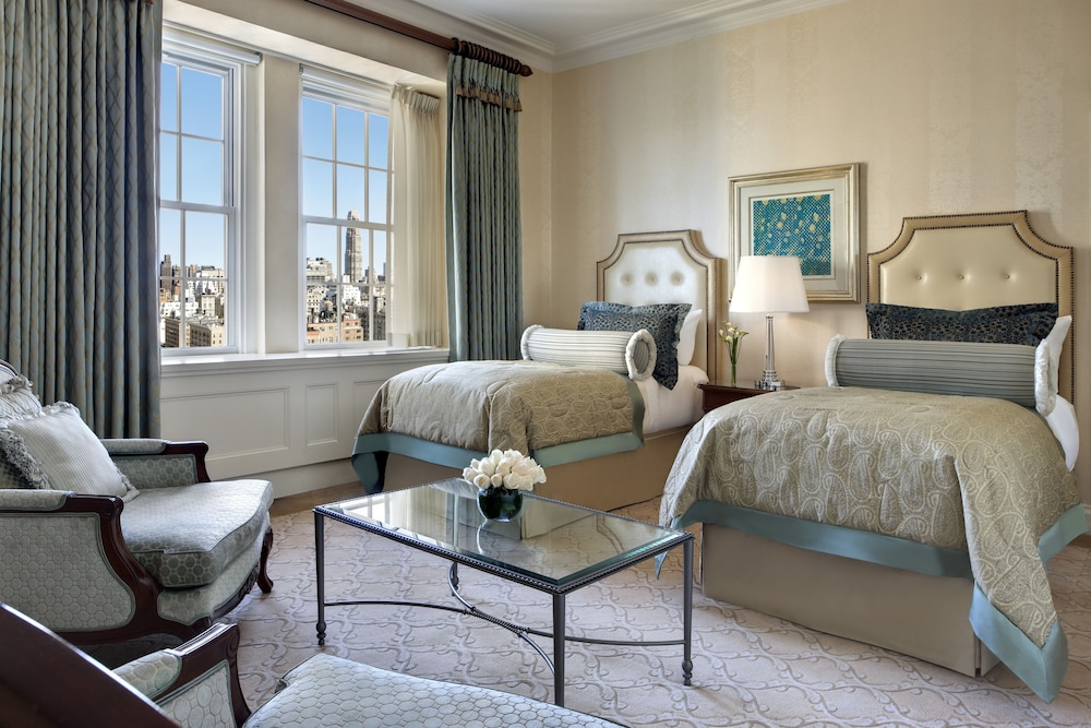 Deluxe Room 2 Twin Beds