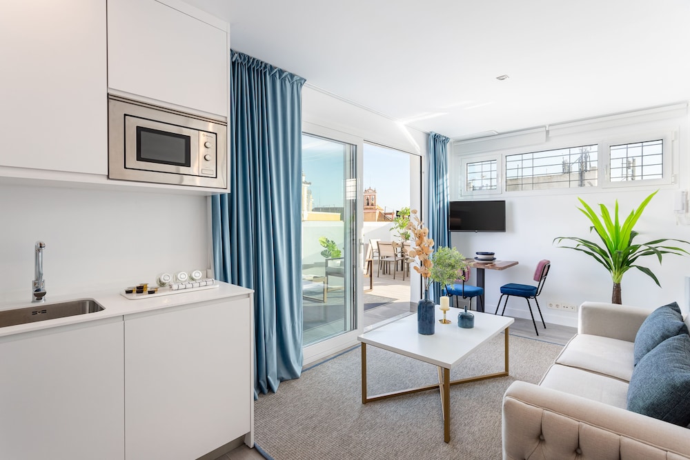 Apartment (2 Bedrooms)