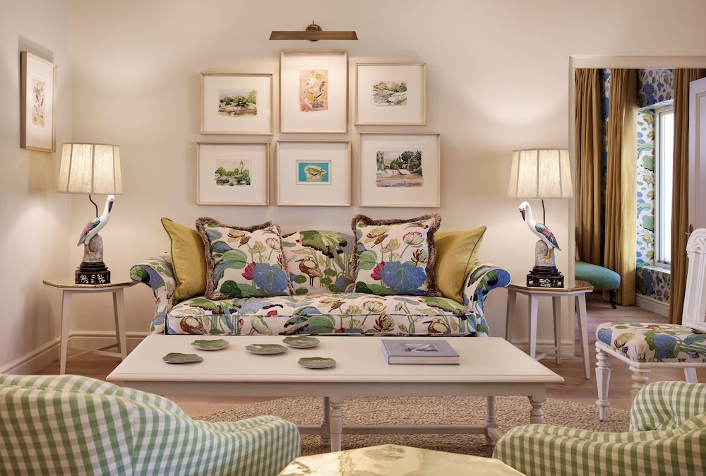Water Lily Suite - Photo 2
