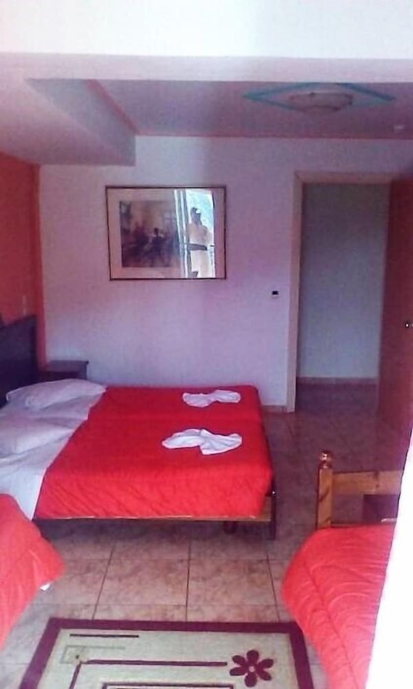 Quadruple Room, Sea View - Photo 5