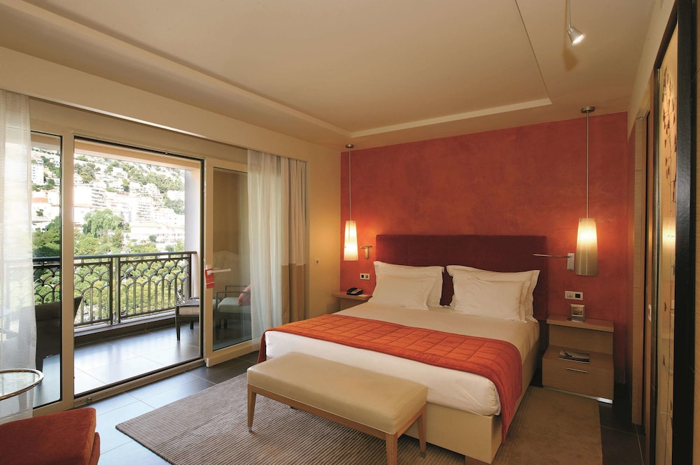 Superior Room, City View