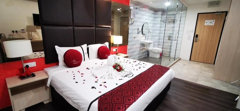Romantic Room photo 2