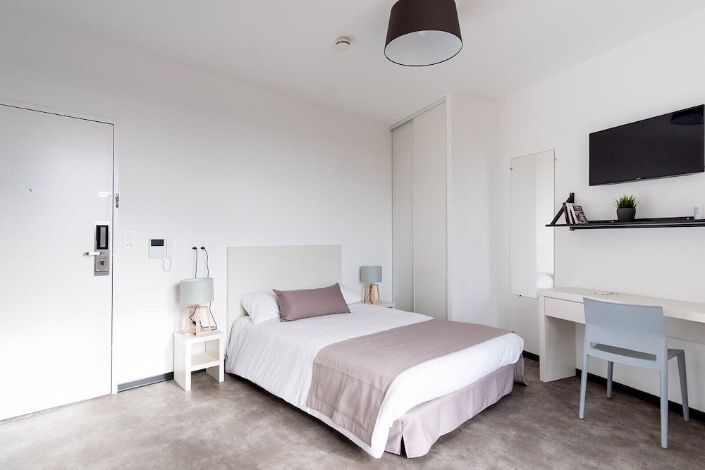 Classic Studio, 1 Double Bed, Non Smoking