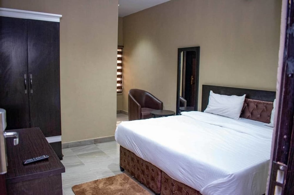 Deluxe Double Room, 1 Double Bed, Non Smoking photo 2