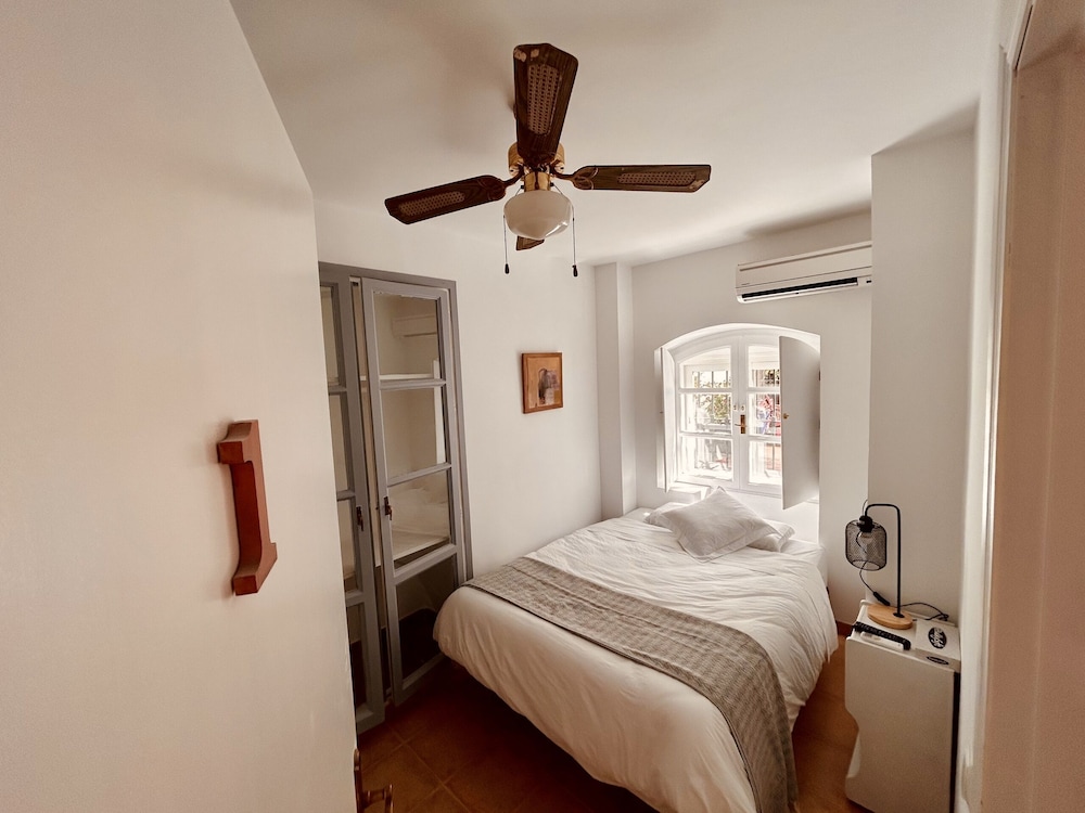 Classic Single Room, Private Bathroom (Habitacion 1)