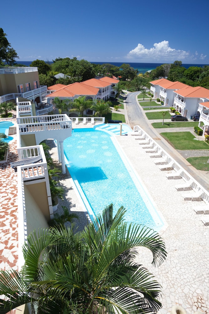 Townhome, 2 Bedrooms, Terrace, Ocean View photo 3