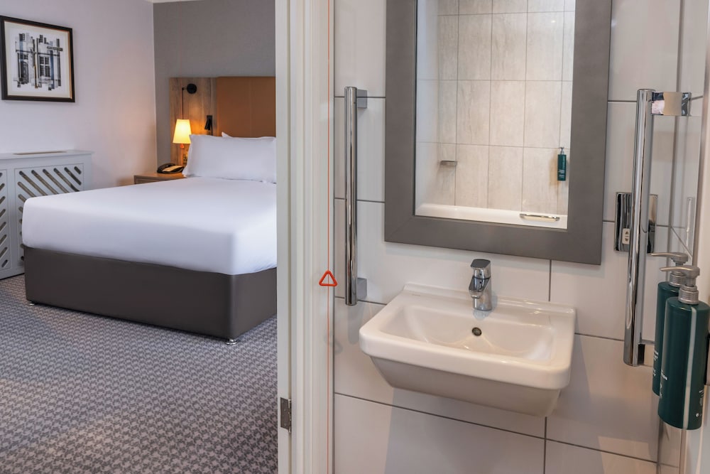 Classic Double Accessible room - Photo 3