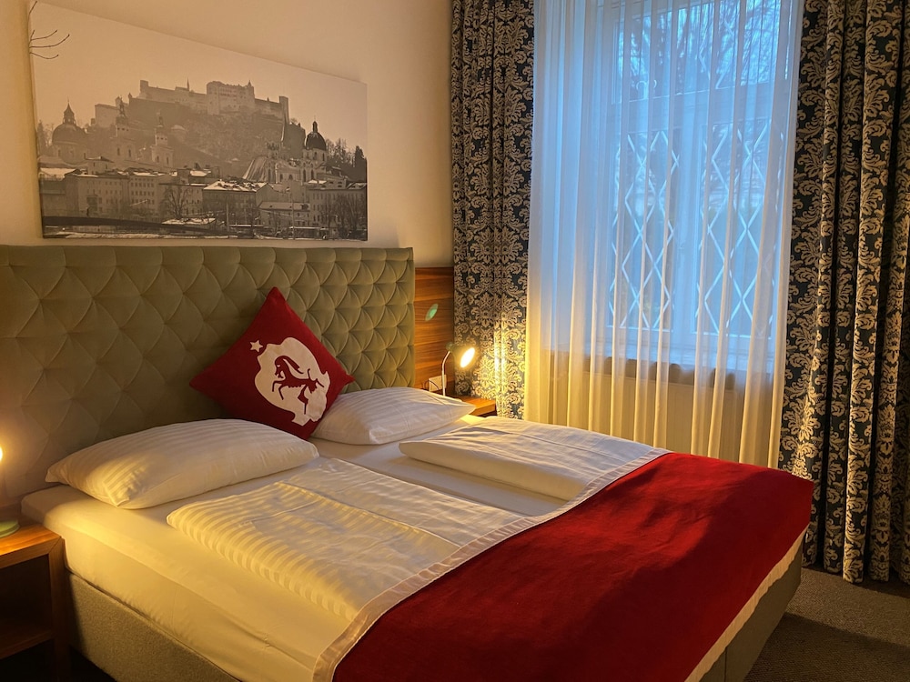 Double Room Single Use, 1 Twin Bed thumbnail 6
