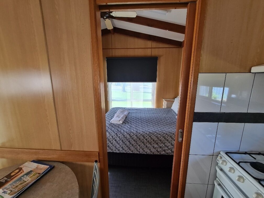 Family Unit 6 Berth photo 2
