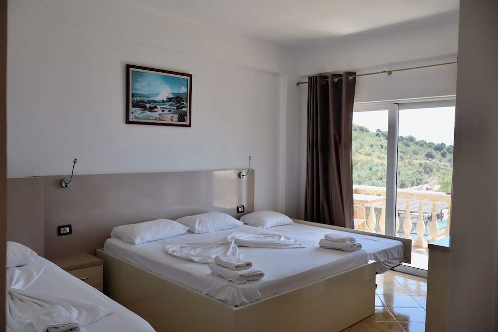 Quadruple Room, Balcony, Sea View
