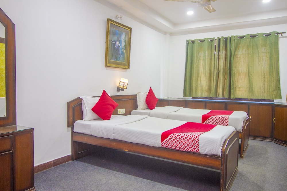 Double Room, 1 Queen Bed photo 3
