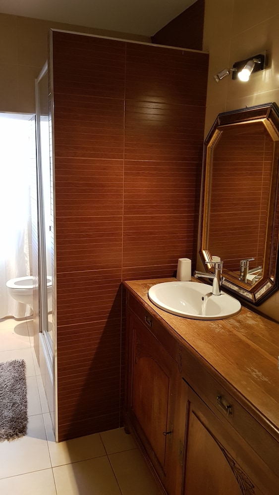 Comfort Double Room, 1 Queen Bed, Non Smoking, Garden View photo 2