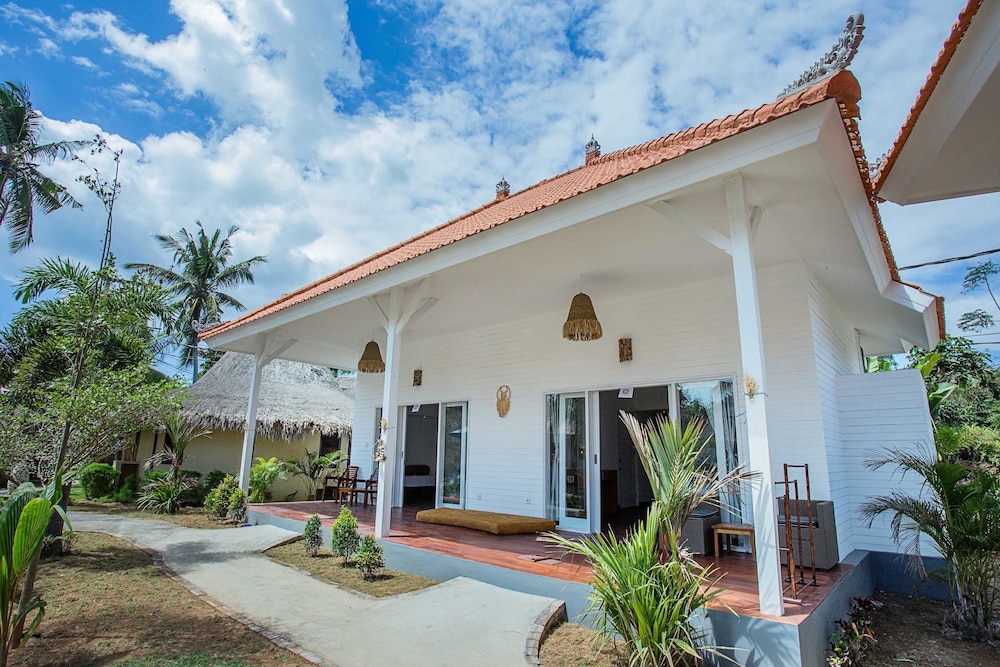 Family Quadruple Room, 2 Bedrooms, 2 Bathrooms, Pool View