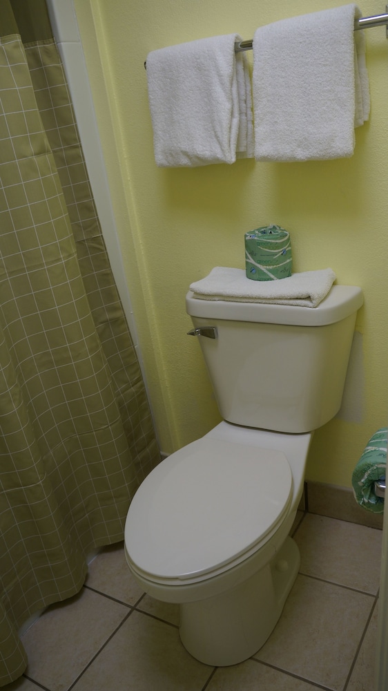 Standard Room photo 2