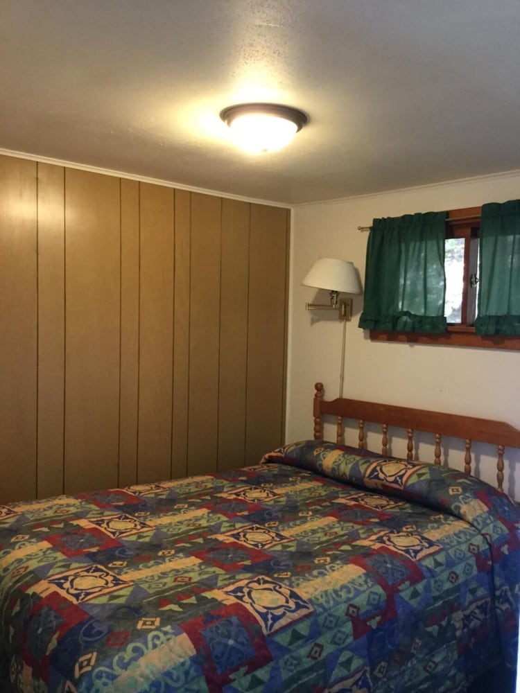 Traditional Double Room, Lake View photo 3