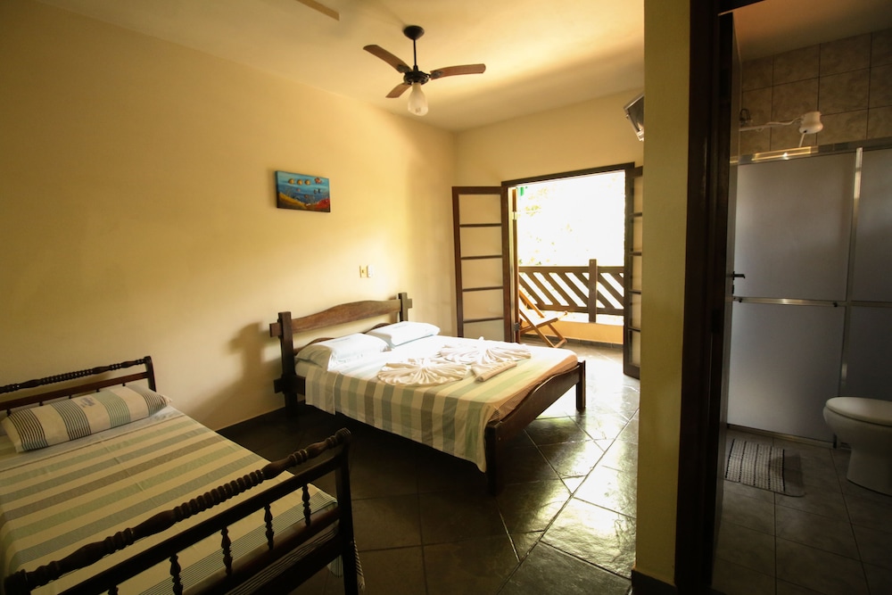 Triple Room photo 2