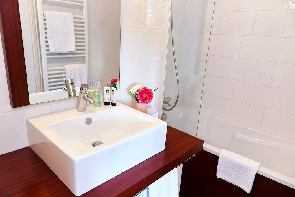 Triple Room - Photo 2