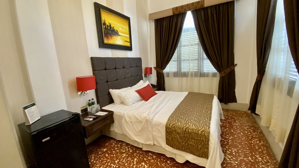 Junior Suite, 1 Queen Bed with Sofa bed photo 1
