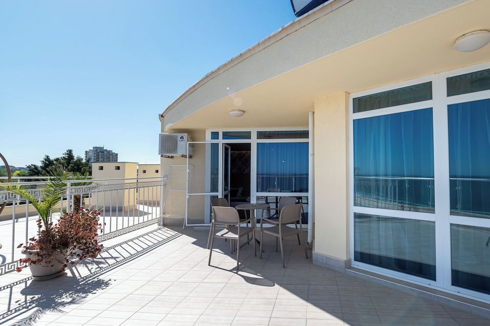 Standard Apartment, Balcony photo 3