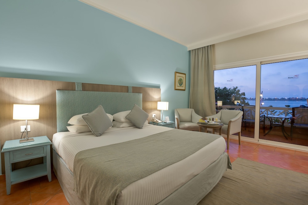 Standard Double or Twin Room, Sea View (King) - Photo 1