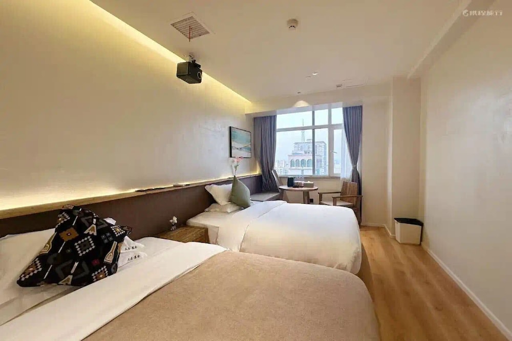 Family Twin Room, City View