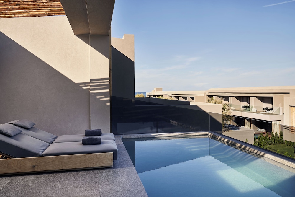 Premier Suite with Pool