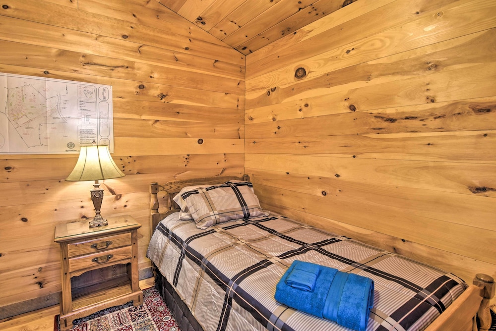 House (2 Bedrooms) photo 1