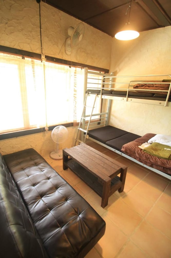 Asian Private Room with lock photo 1