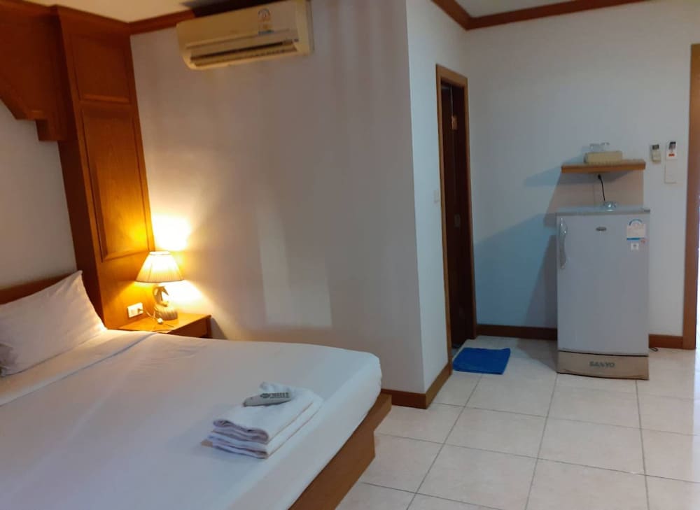 Deluxe Double Room - Photo 5