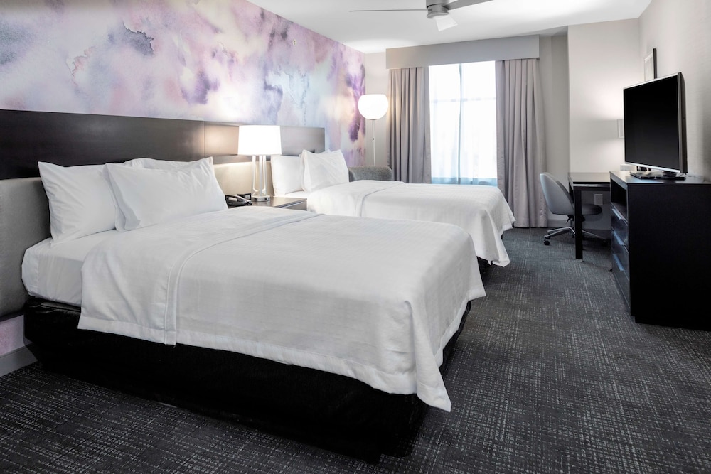 Suite, 2 Queen Beds, Accessible (Hearing) photo 1