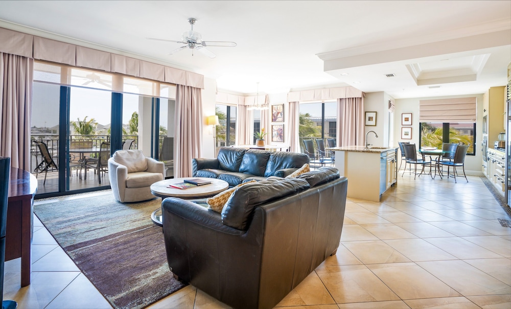 Two Bedroom Villa, Marina View photo 1