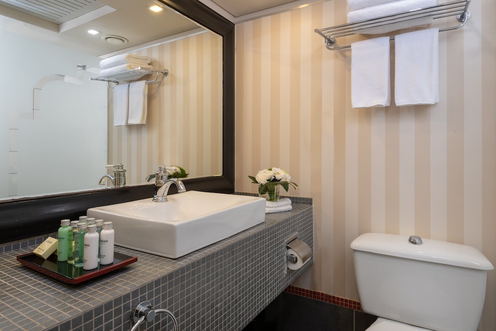 Deluxe Room, Balcony