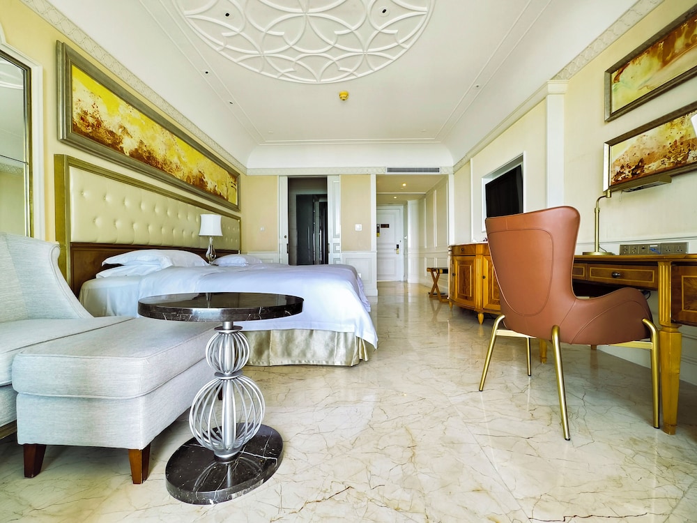 Standard Room, Pool View - Photo 4