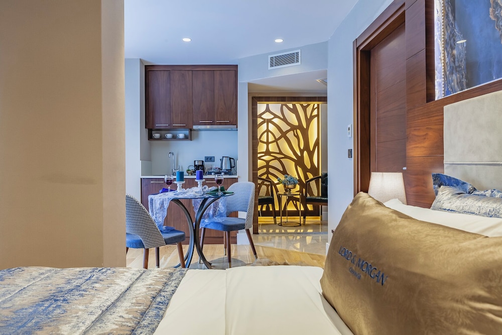 Superior Suite photo 3